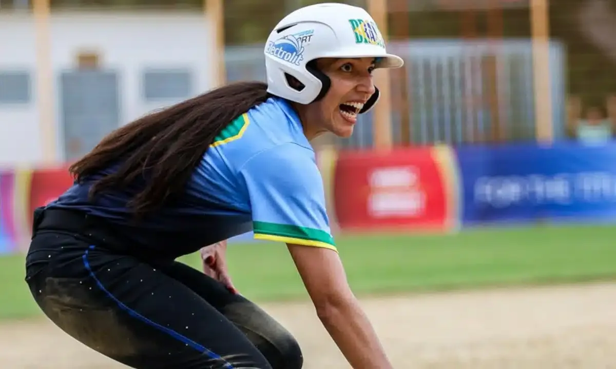 Brasil fecha primeiro dia do softbol com vitórias sobre Colômbia e Argentina