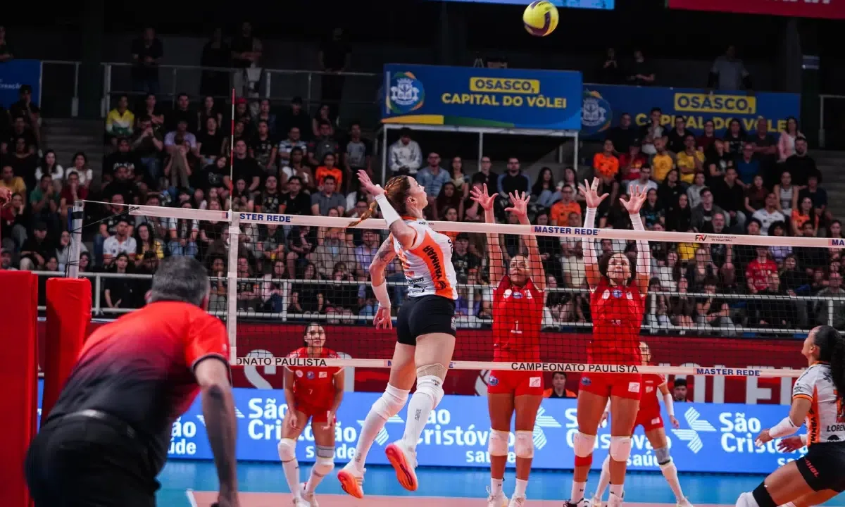 Brambilla marca 17 pontos em estreia e Osasco vence Barueri no Paulista