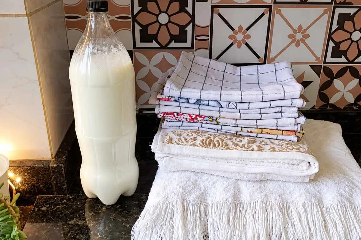 Pré-tratamento ajuda a remover gordura e mau cheiro de panos de prato