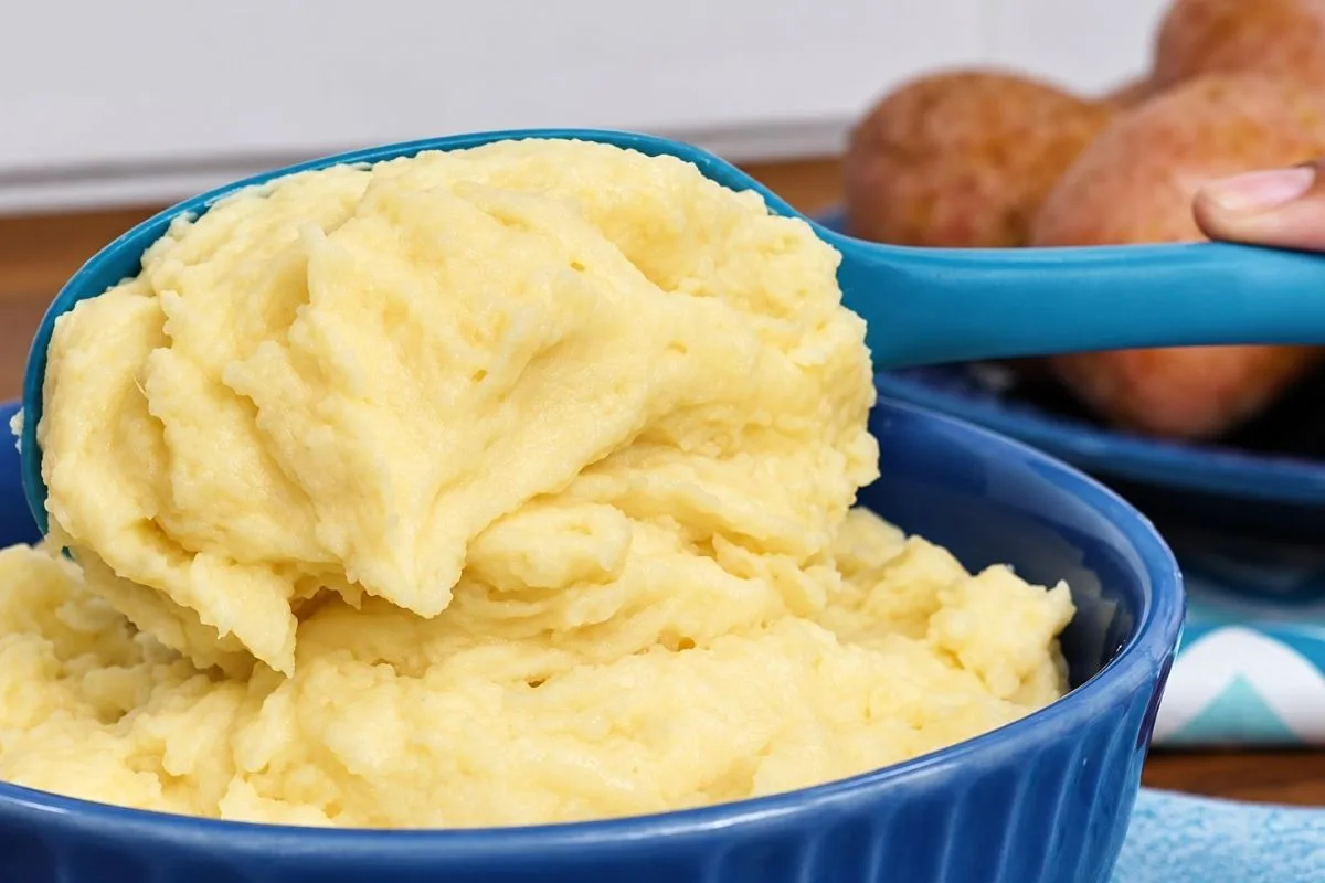 Creme de leite fresco deixa purê mais liso e encorpado