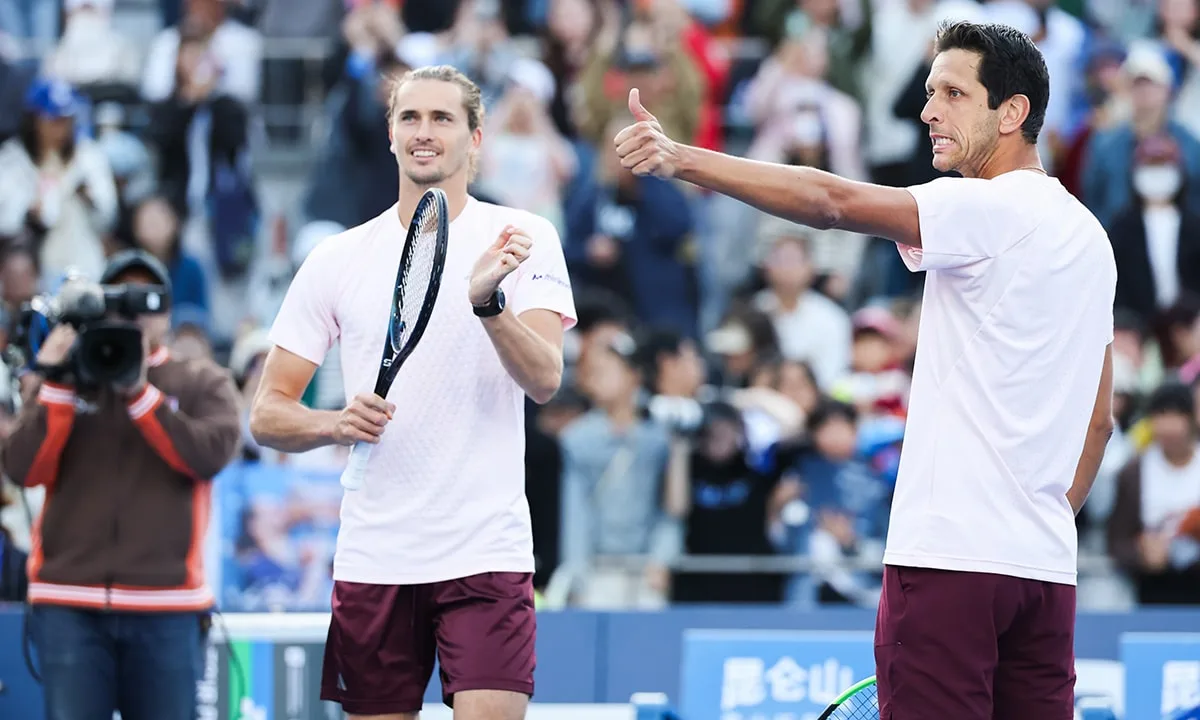 Marcelo Melo e Alexander Zverev caem nas quartas em Pequim