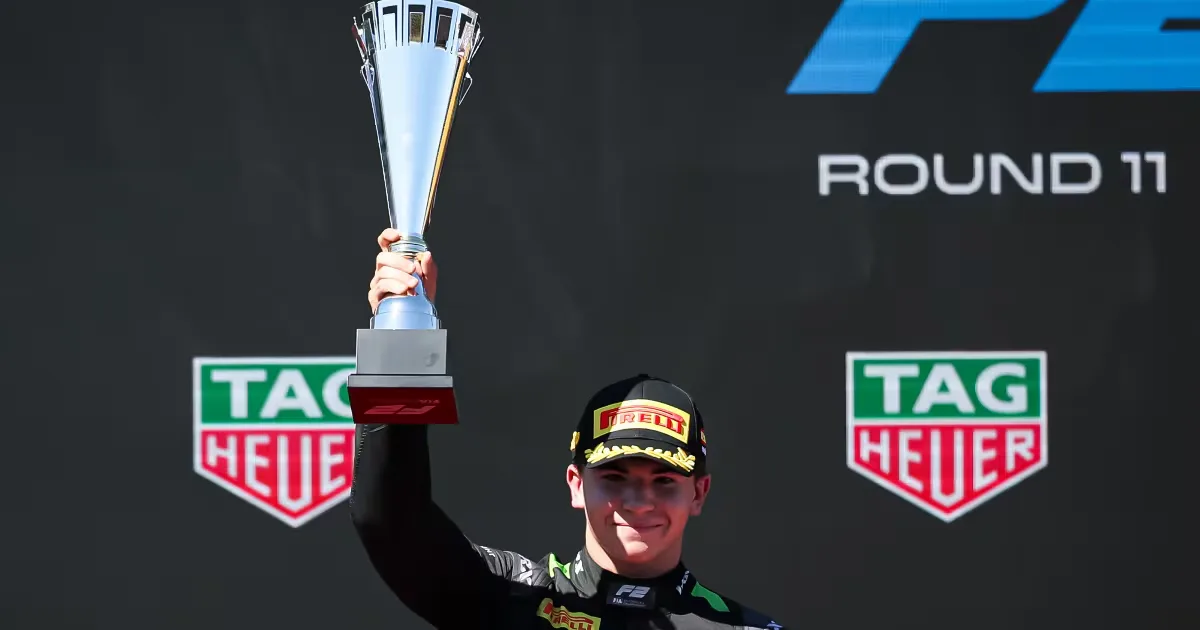 Emerson Fittipaldi Junior termina sprint da F2 em segundo em Madri