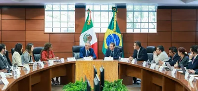 Brasil e México avançam em cooperação para vacinas de mRNA