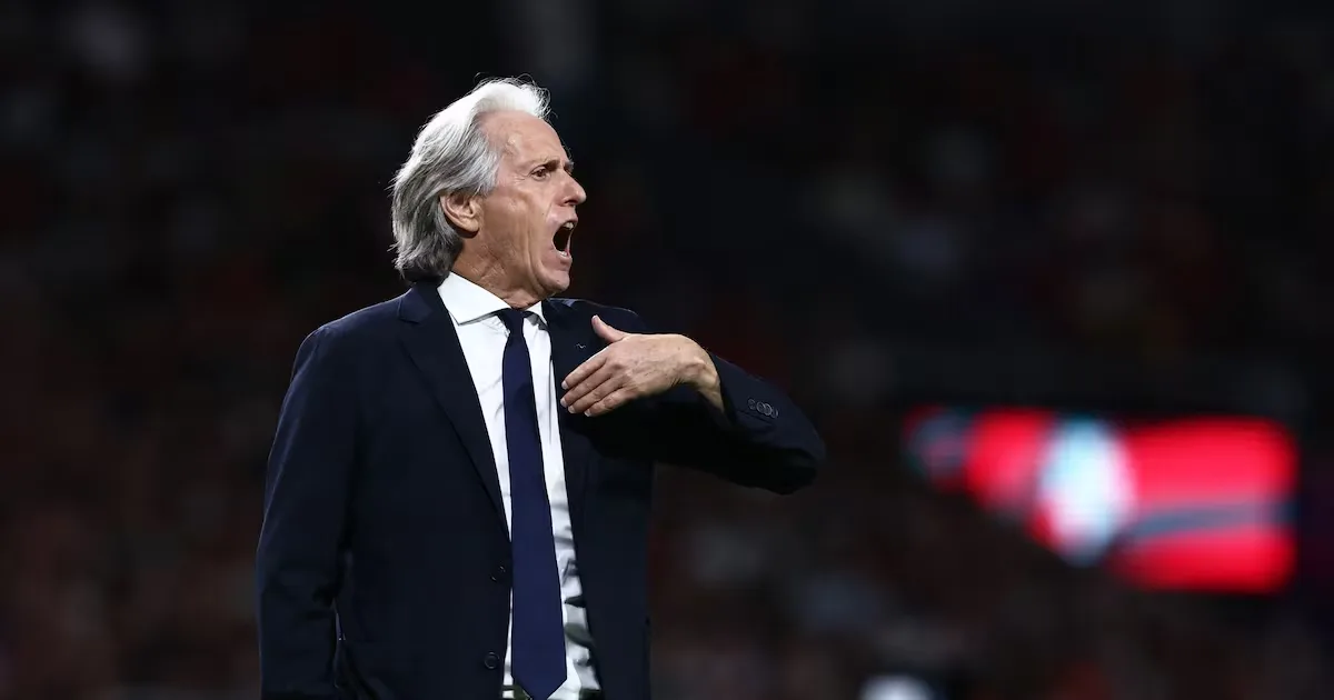 Jorge Jesus responde a Cristiano Ronaldo e diz que seguirá trabalhando pela seleção