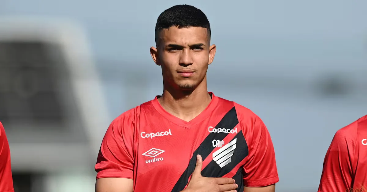 Ancelotti inclui 10 estreantes em lista do Brasil para amistosos