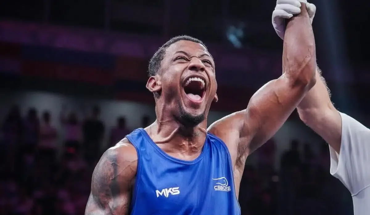 Kaian Reis e Yuri Falcão vencem por decisão unânime no boxe