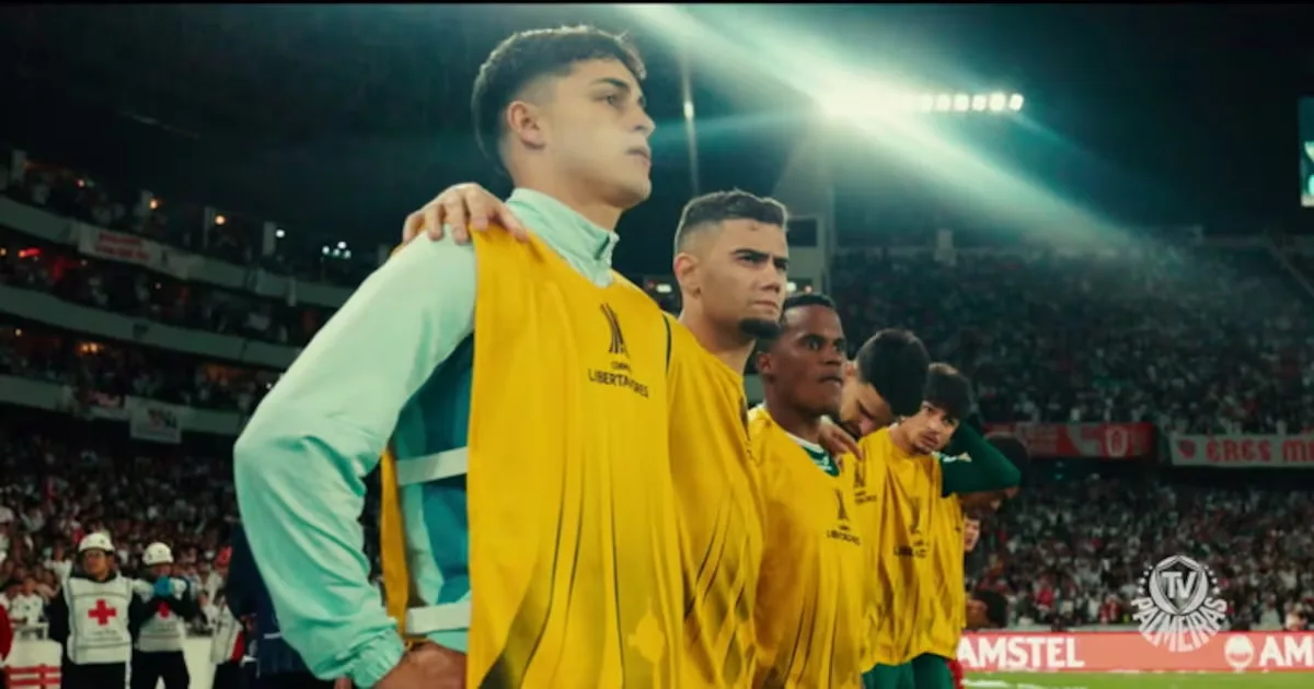 Marlon Freitas homenageia a mãe após Palmeiras avançar na Libertadores