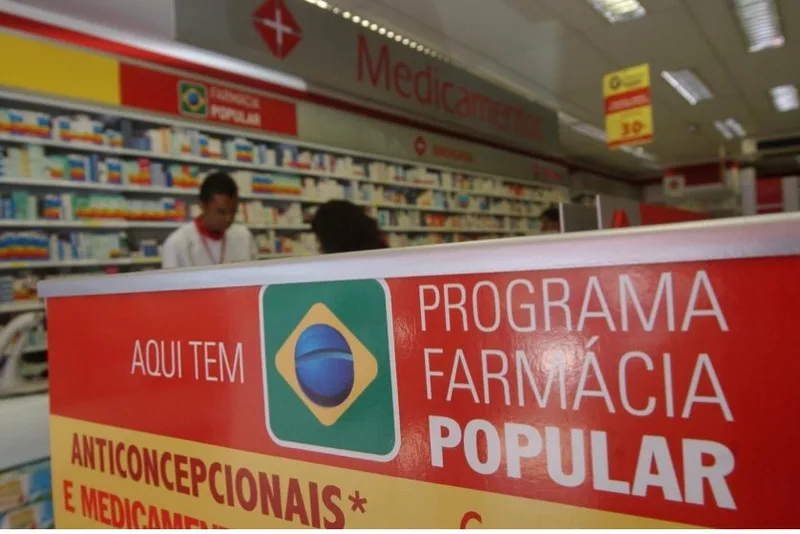 Nacional - Eleição de Flávio Bolsonaro pode representar o fim do programa Farmácia Popular