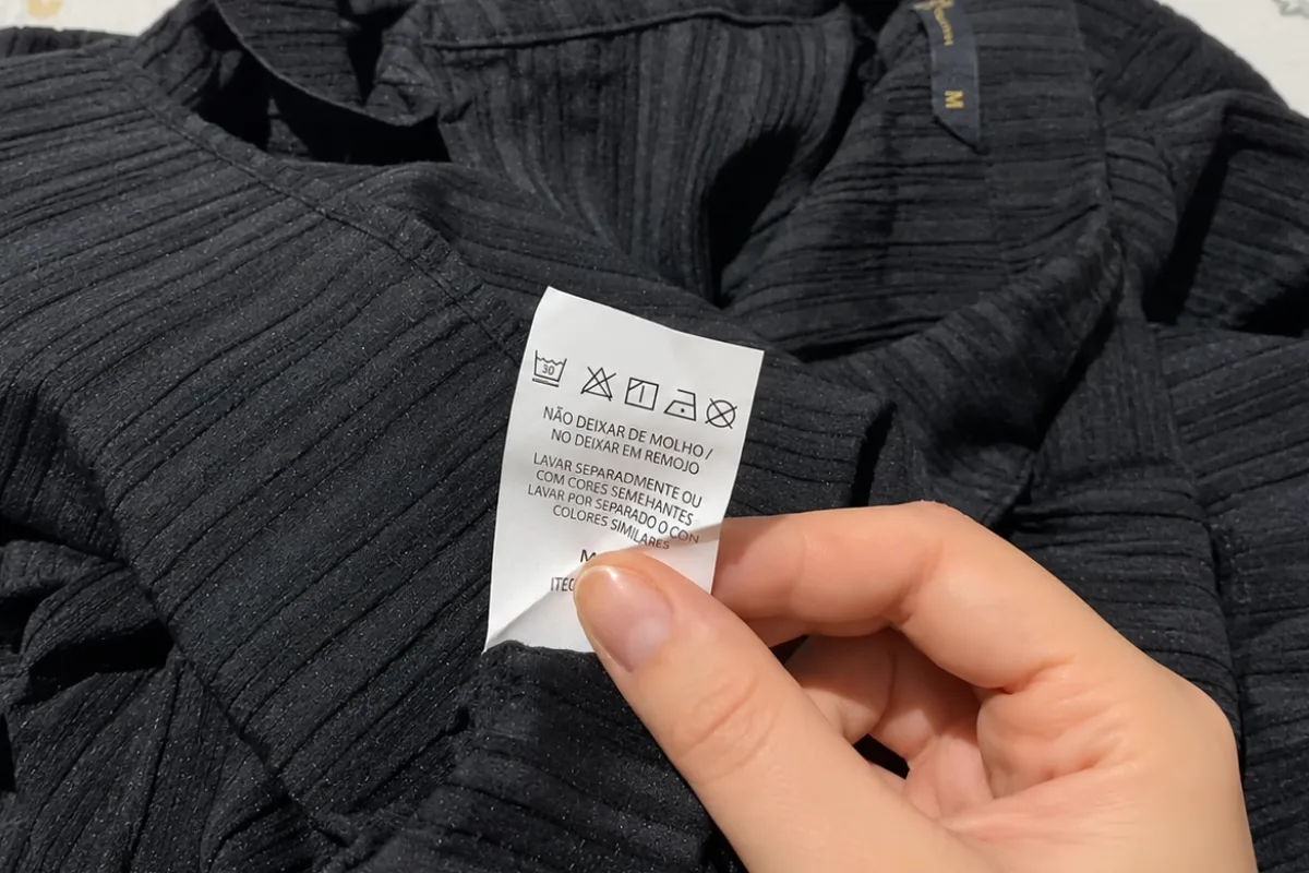 Como interpretar os símbolos de lavagem nas etiquetas de roupas