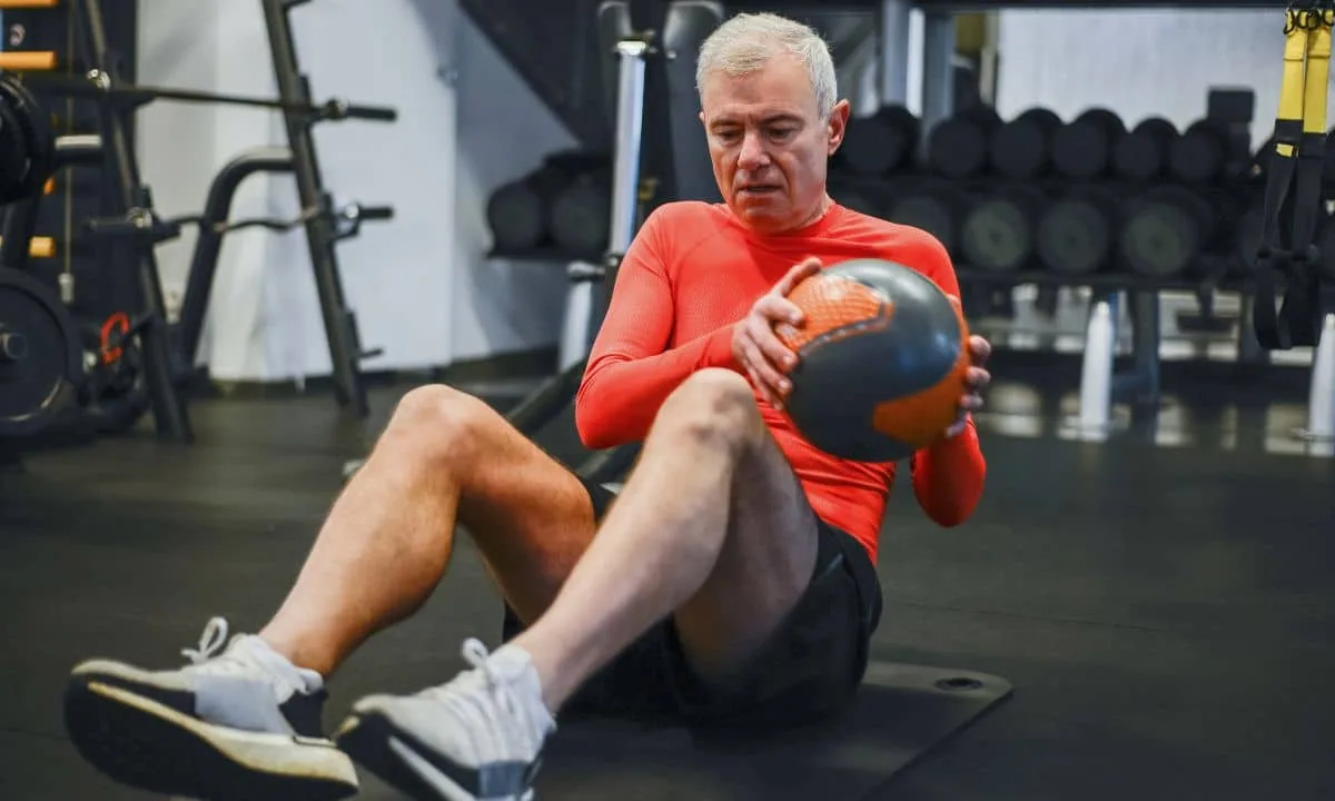 Força muscular ajuda a preservar autonomia ao longo da vida