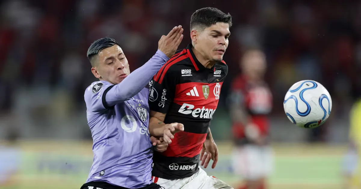 Plata será reavaliado, e Ayrton Lucas inicia tratamento no Flamengo