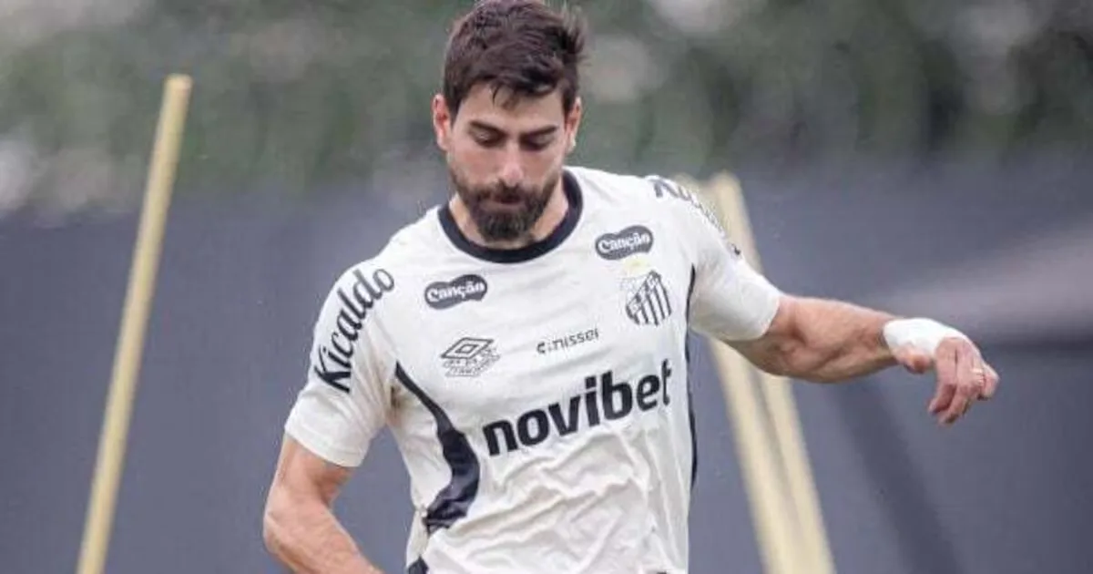 Cuca avalia alternativas no Santos para o San-São de 2 de outubro
