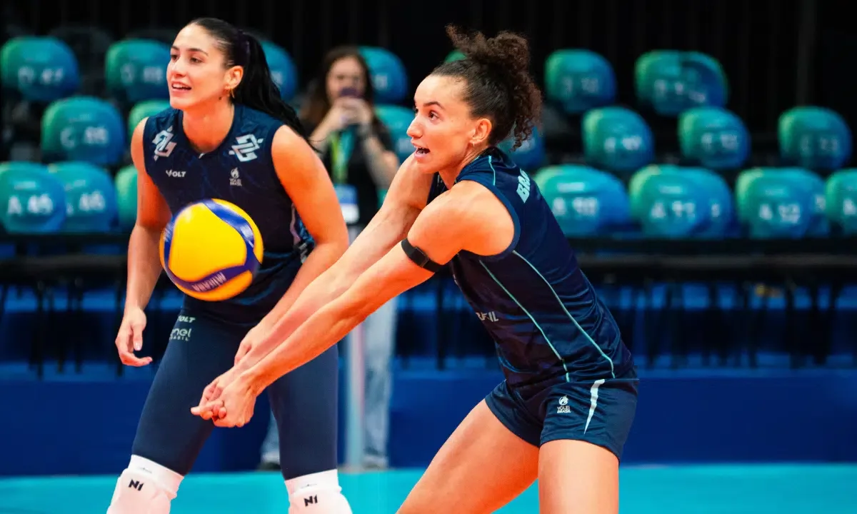 Gabi evita confirmar titularidade e cobra foco total do Brasil no Sul-Americano