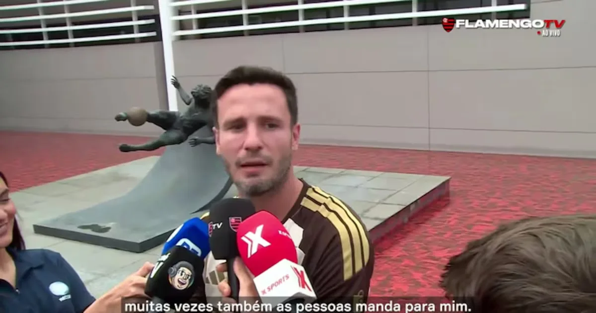 Saúl explica escolhas musicais e admite busca por ritmo no Flamengo