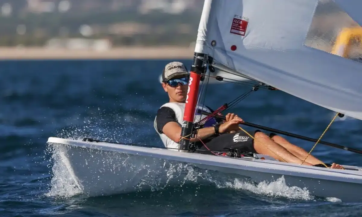 Brasil faz dobradinha no Mundial de ILCA 6 com Kiko Dal Ri campeão