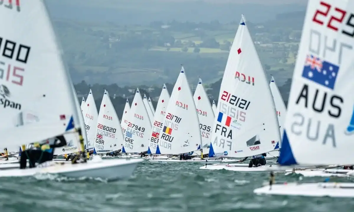 Brasil fecha Mundiais de vela com Isaac em 19º e Pentz em 88º na iQFOiL