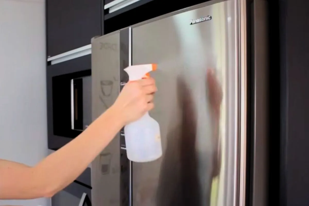 Como limpar inox sem riscar e recuperar o brilho dos eletrodomésticos