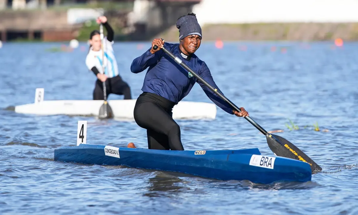 Valdenice Nascimento vence C1 200m e fecha participação brasileira em Santa Fé