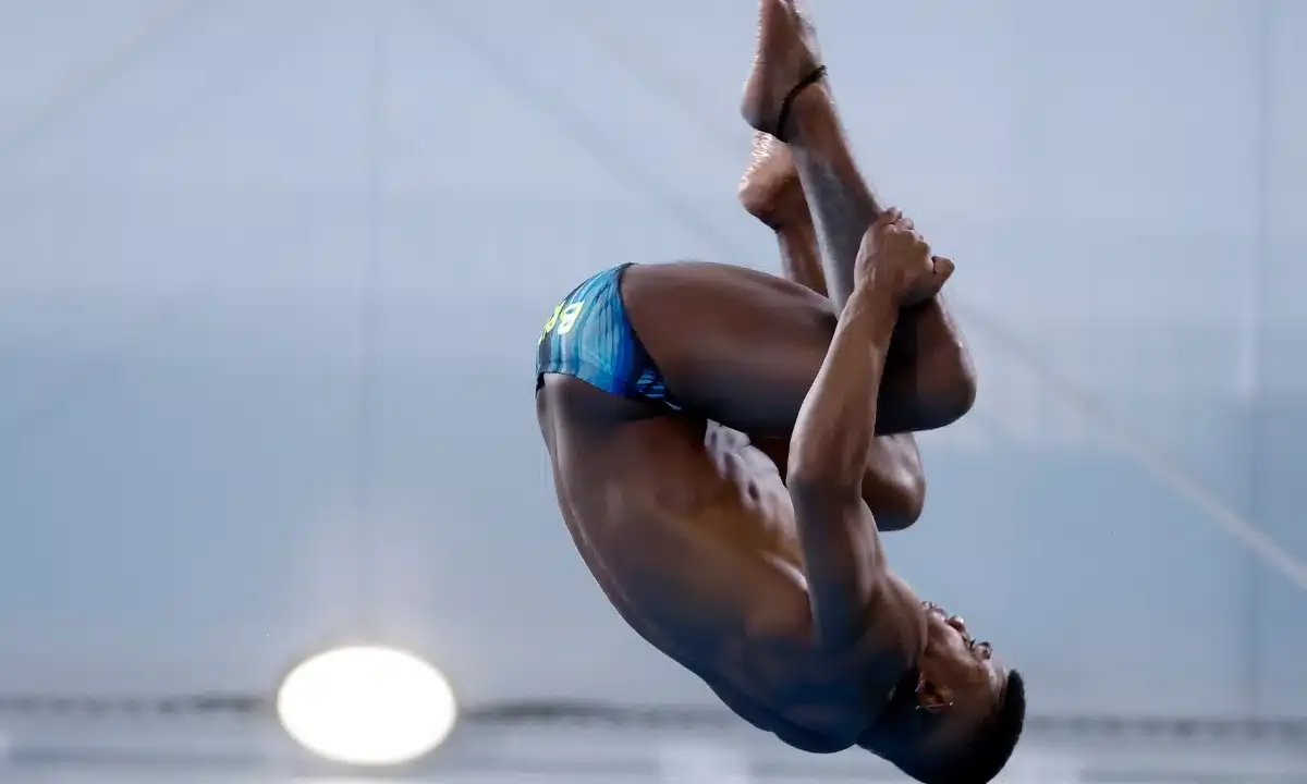 Colômbia domina o pódio, e Luis Felipe Moura fica com o bronze no trampolim
