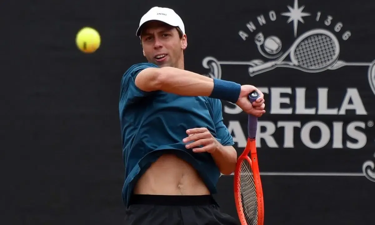 Boscardin supera lance polêmico e reencontra Heide na semifinal em Curitiba