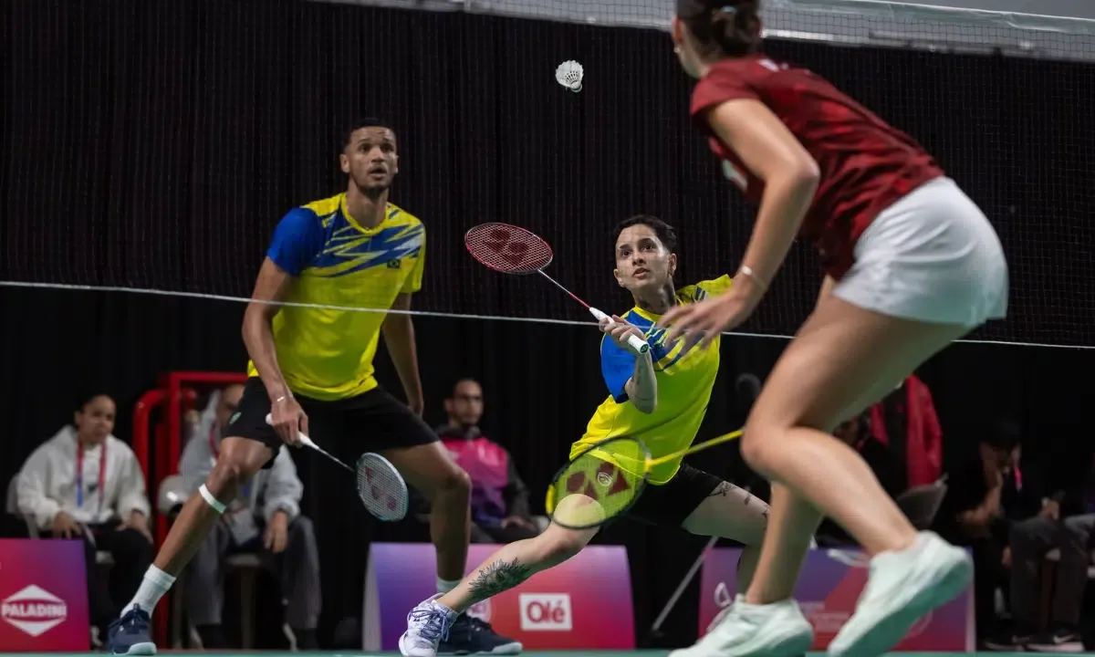 Brasil garante quatro finais nacionais no badminton em Santa Fé