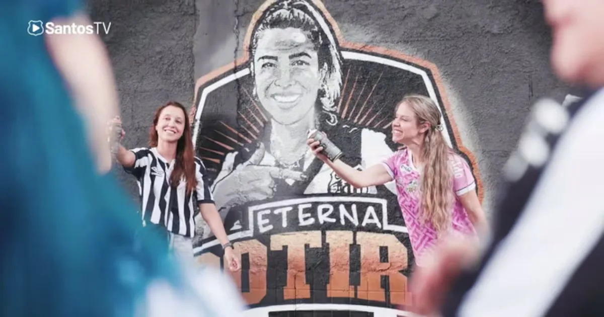 Empate com o Flamengo teve homenagens a Natália Potira