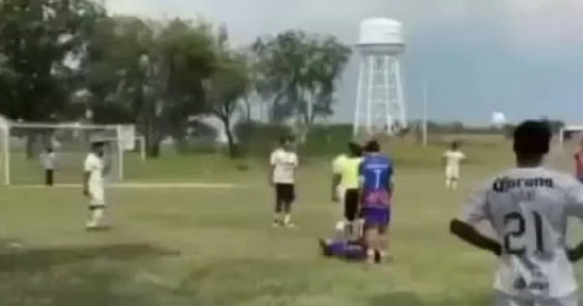 Investigação apura ataque contra espectadores durante jogo em Guanajuato