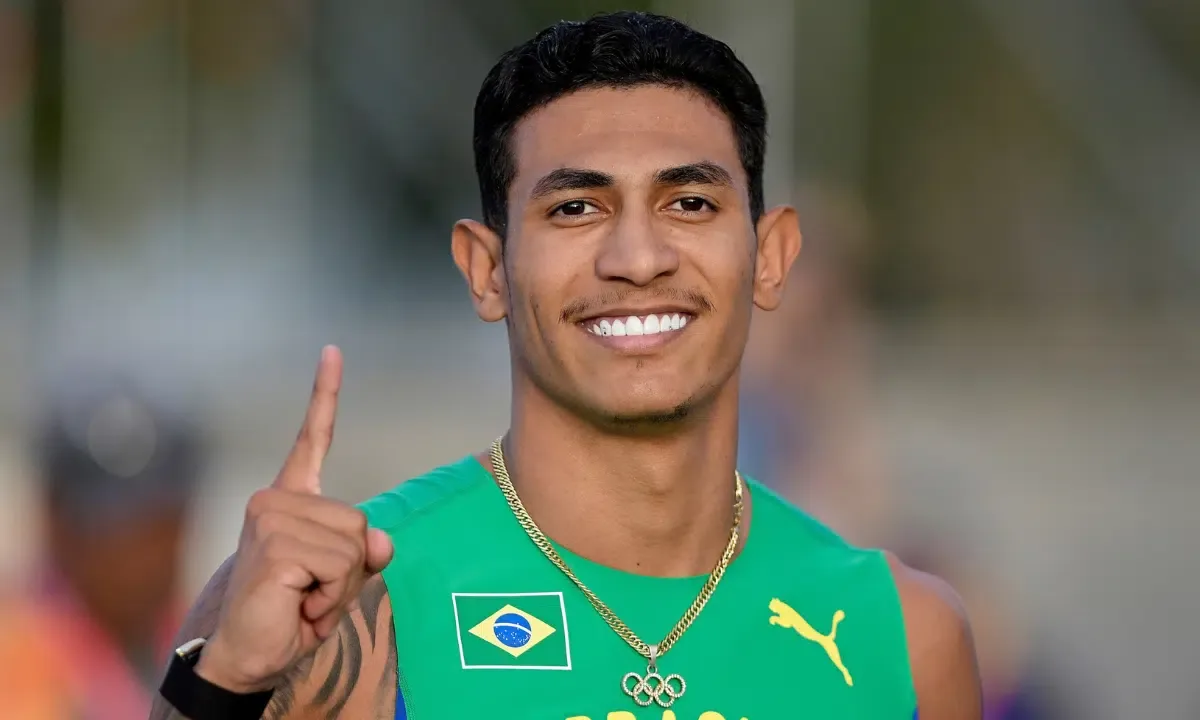 Matheus Lima bate recorde e lidera dobradinha brasileira nos 400m com barreiras