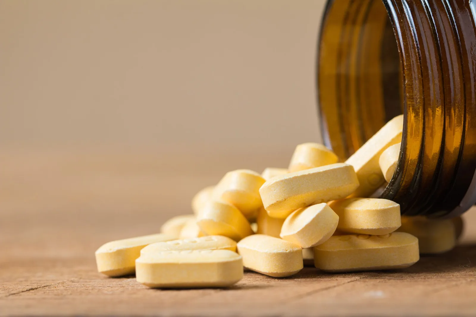 FDA aprova tavapadon, novo tratamento diário para Parkinson