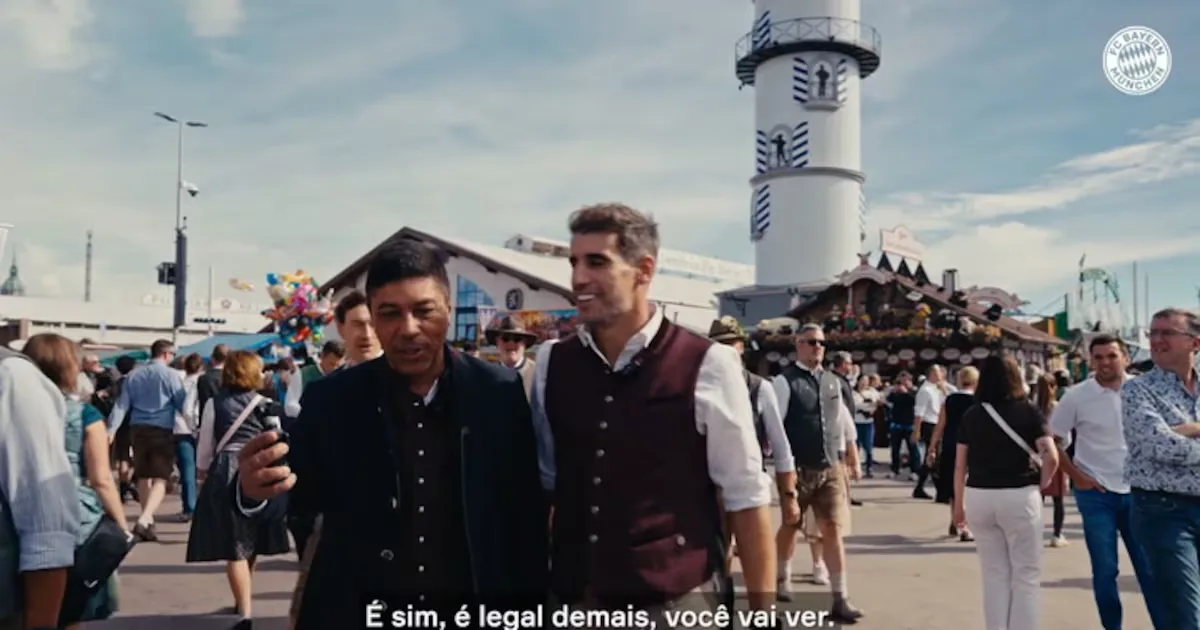 Giovane Élber e Javi Martínez participam de disputa durante a Oktoberfest