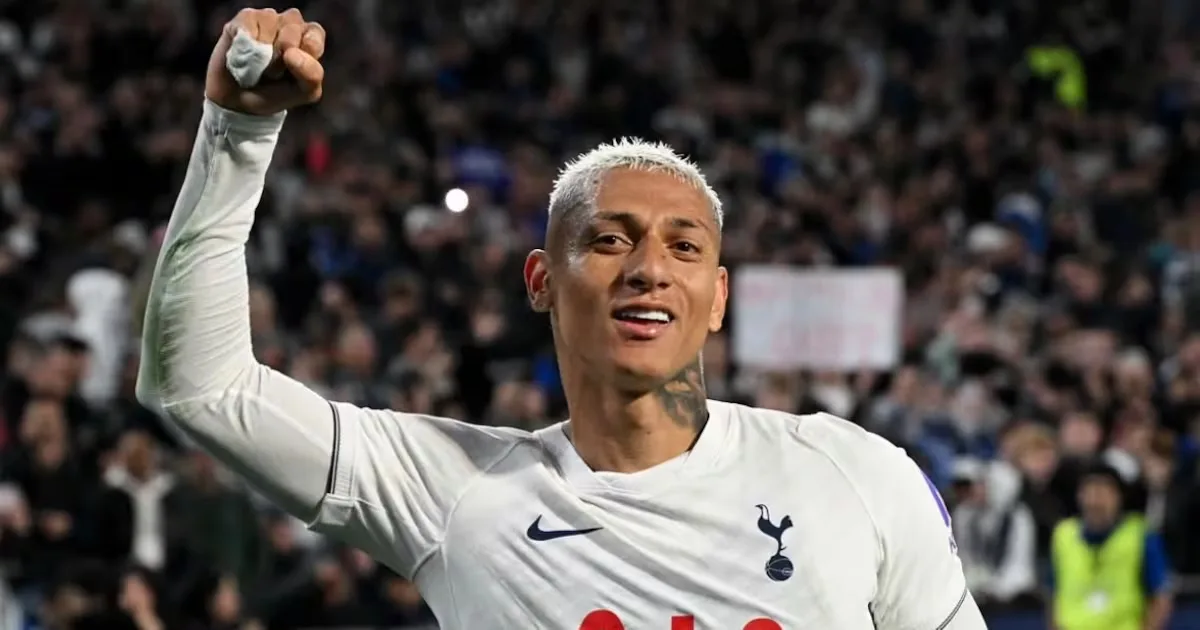 Richarlison avalia futuro no Tottenham após sondagens de Vasco e Atlético-MG