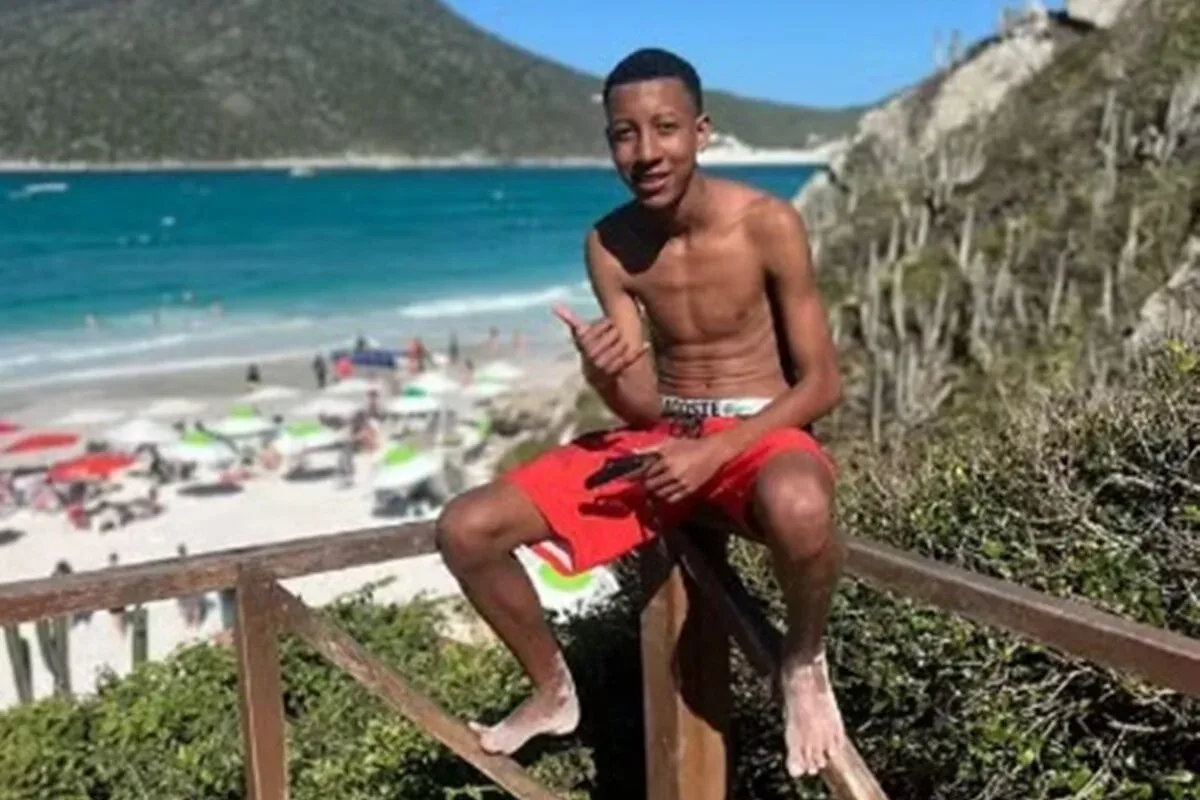 Jovem de Contagem morre após ser retirado do mar em Cabo Frio