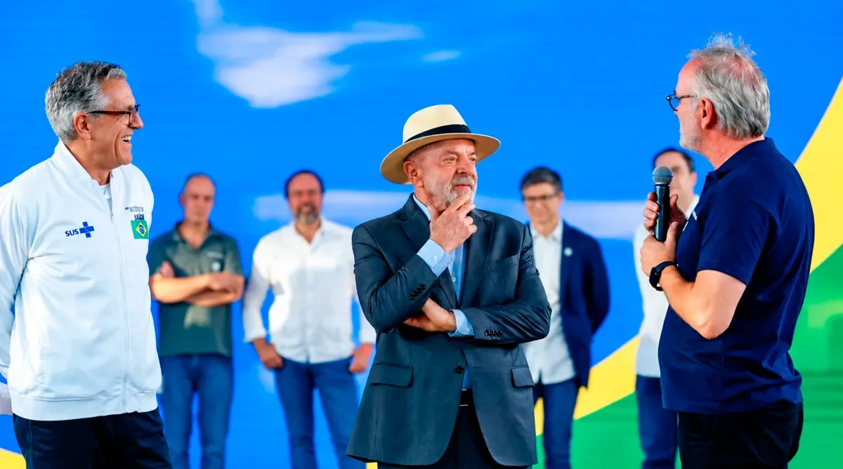 Lula anuncia oferta de canetas contra obesidade pelo SUS
