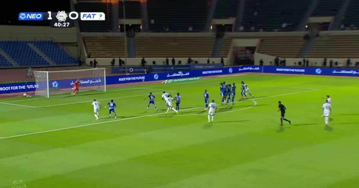 Mourad Batna marca, e NEOM e Al Fateh terminam iguais