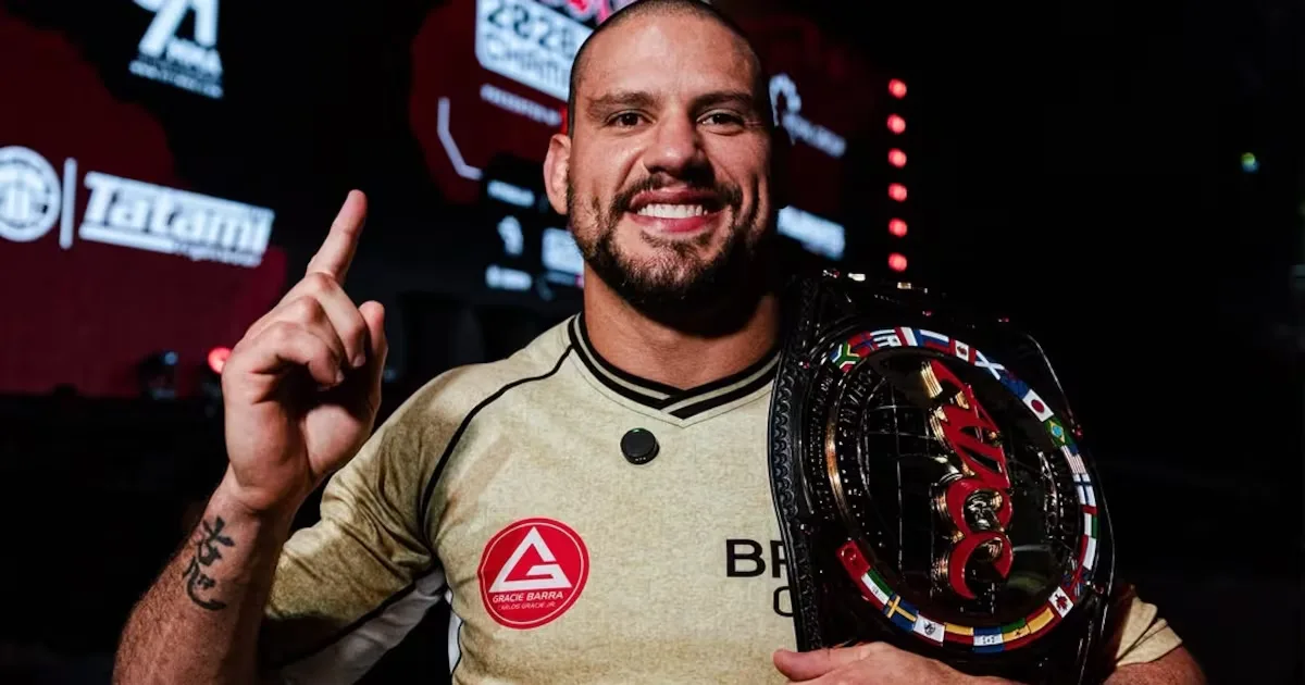 Felipe Pena vence o absoluto do ADCC 2026 após lesão no pé