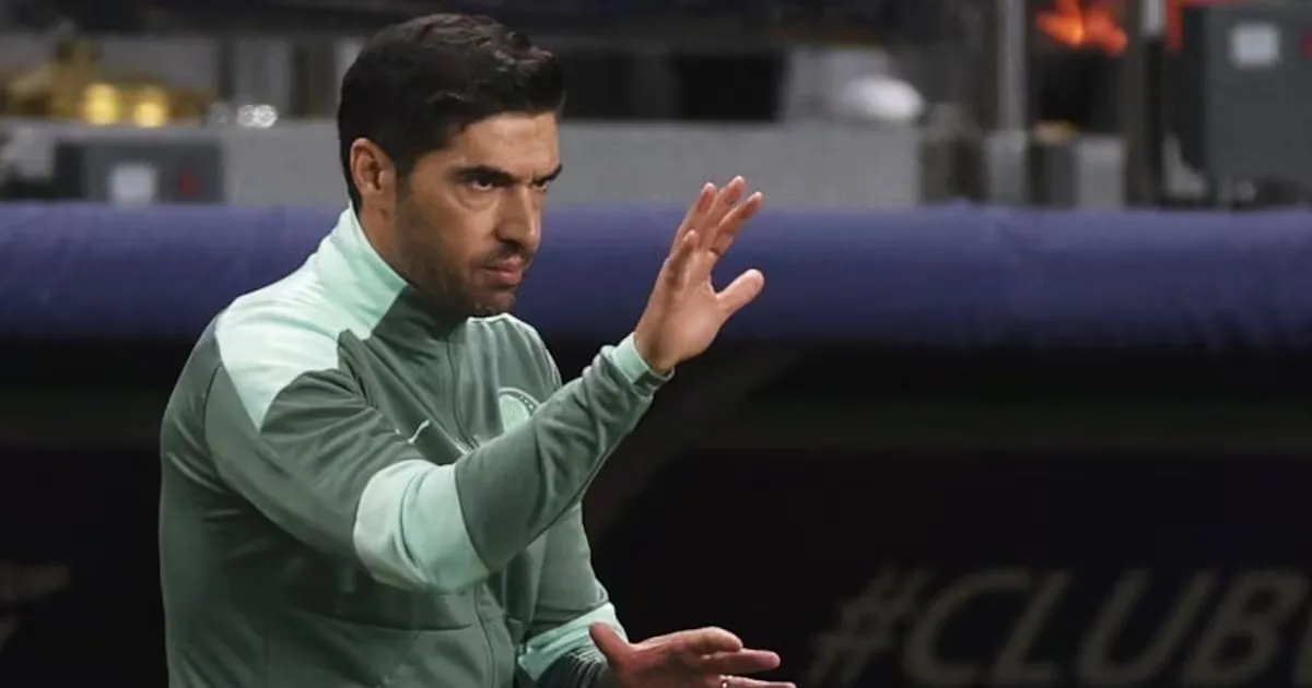 Abel Ferreira se retrata após declaração sobre a torcida do Palmeiras