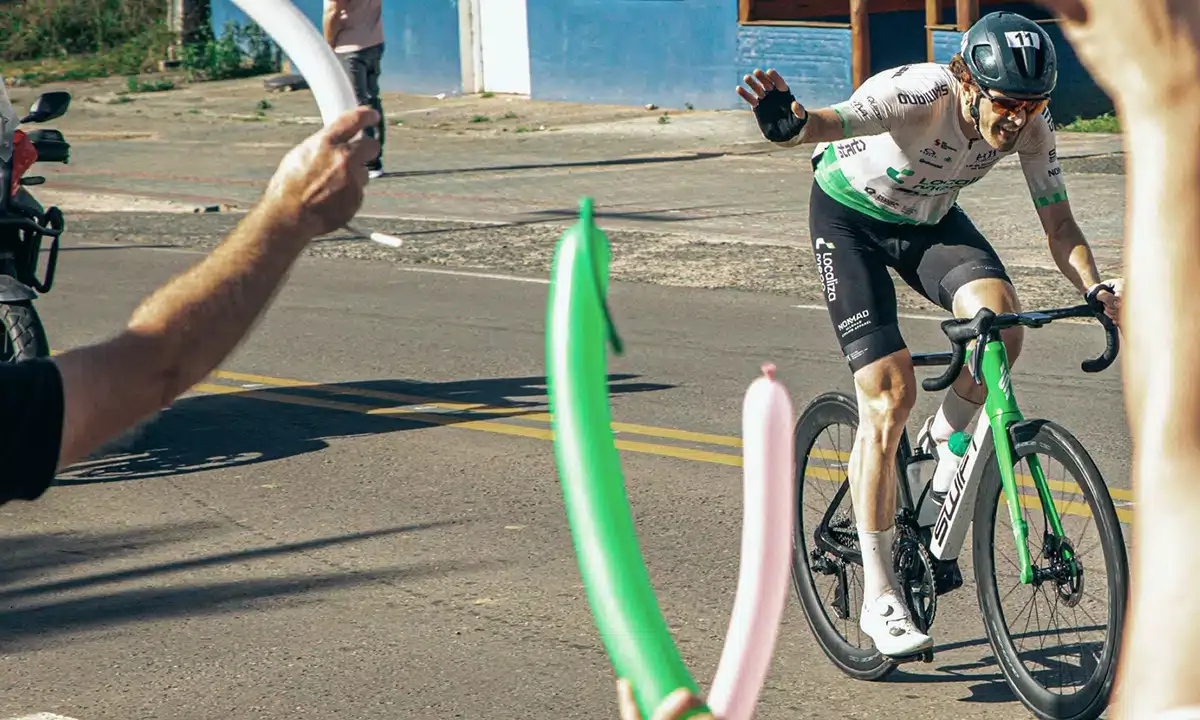 Bruno Lemes termina etapa em quarto e entra no Top-5 da Volta de Santa Catarina