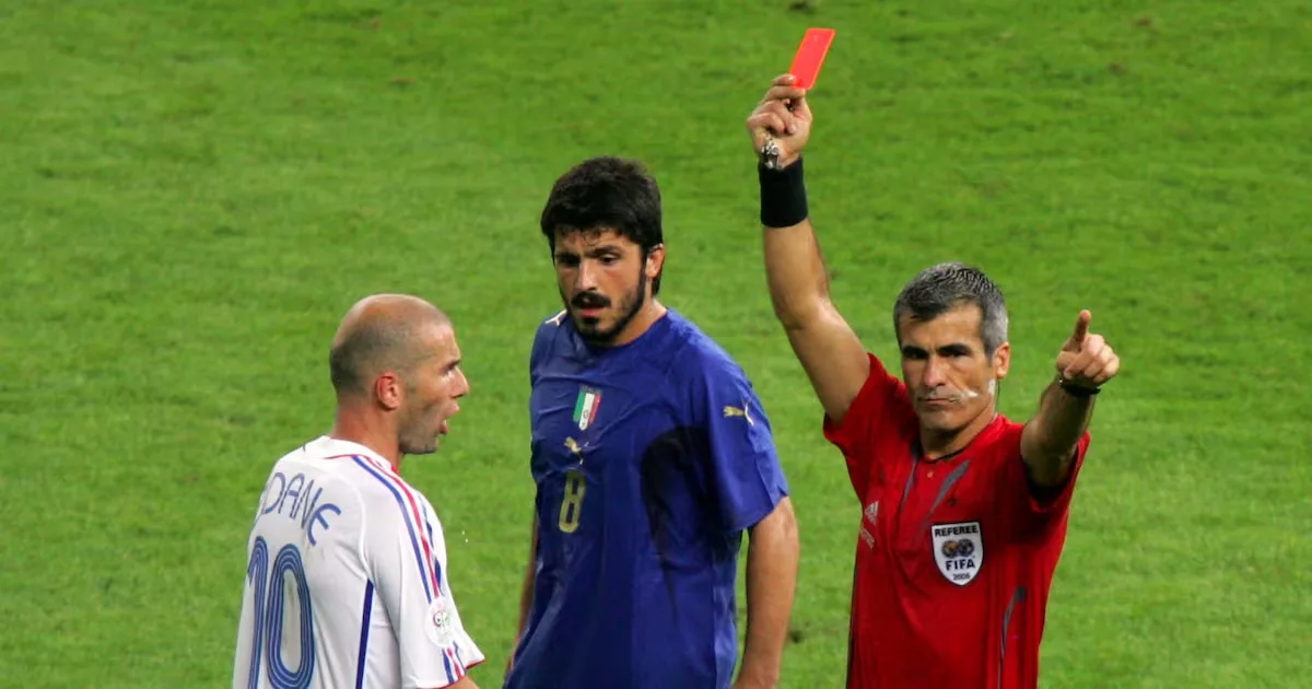 Zidane revê a Itália como técnico da França e fala sobre cabeçada de 2006