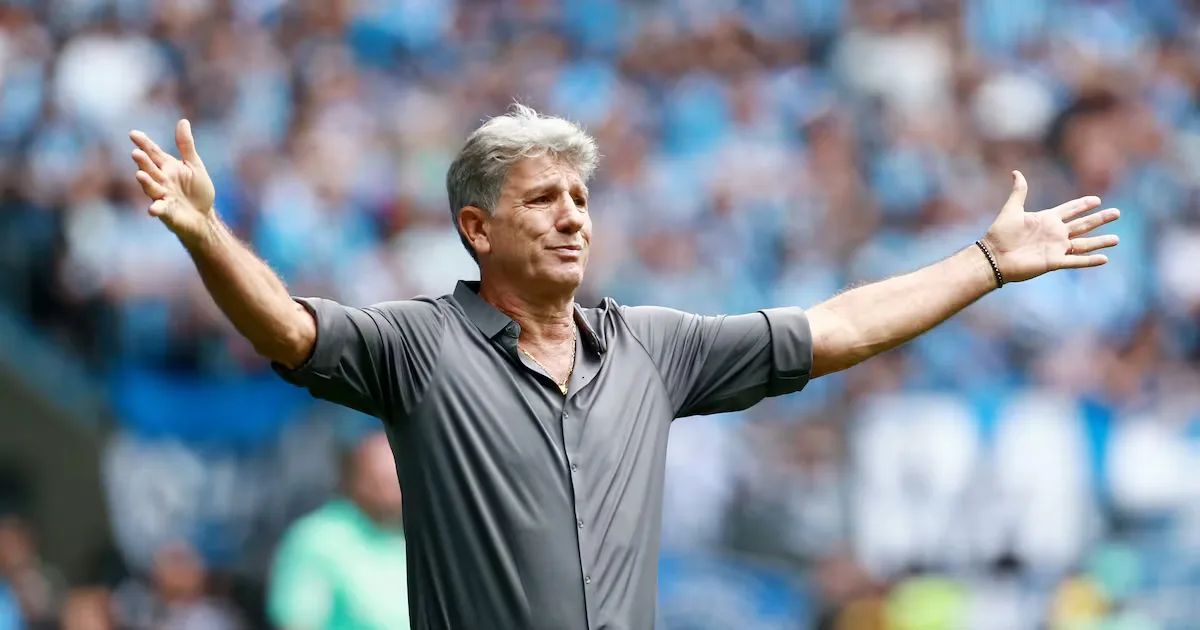 Renato questiona adaptação de estrangeiros e defende trabalho no Grêmio