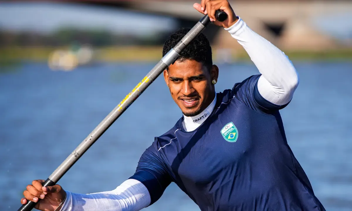 Vieira fecha campanha em Santa Fé com prata na canoagem velocidade