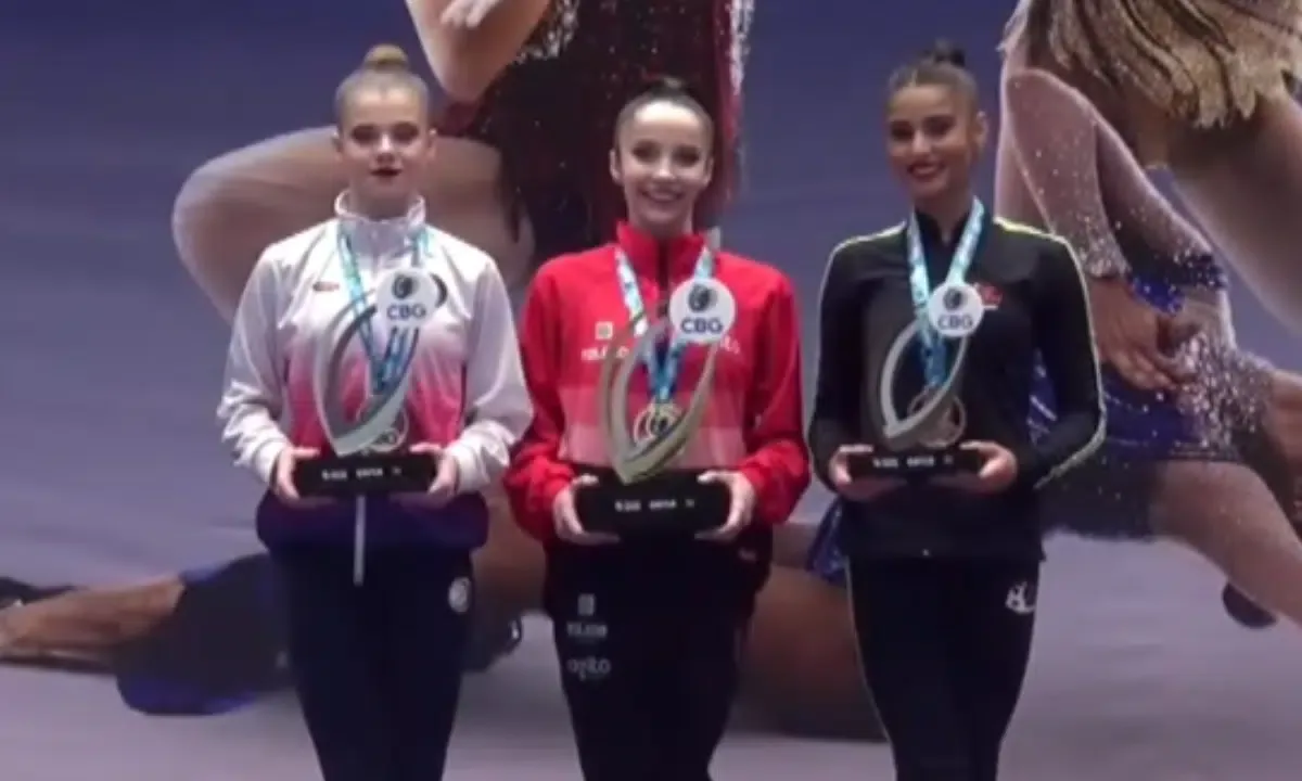 Samara Sibin lidera três aparelhos e chega a quatro finais no Troféu Brasil