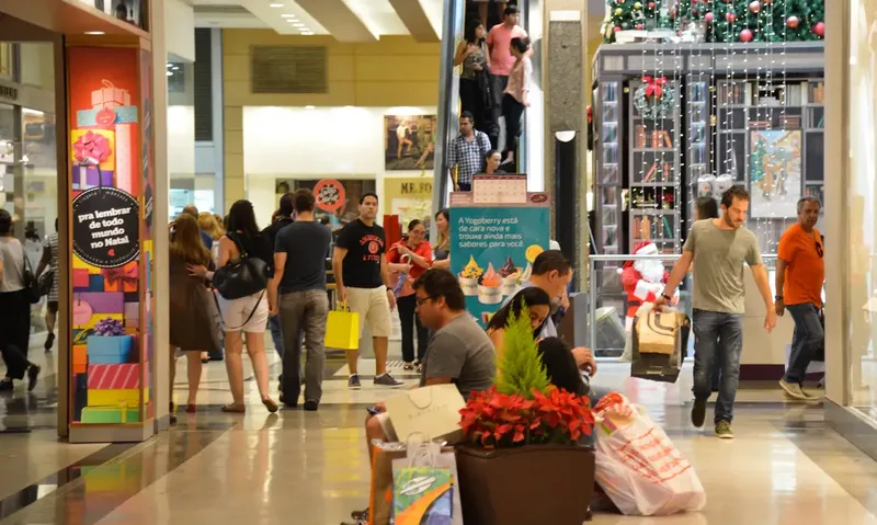 Fim da escala 6×1 pode mudar jornada de quem trabalha de segunda a sexta