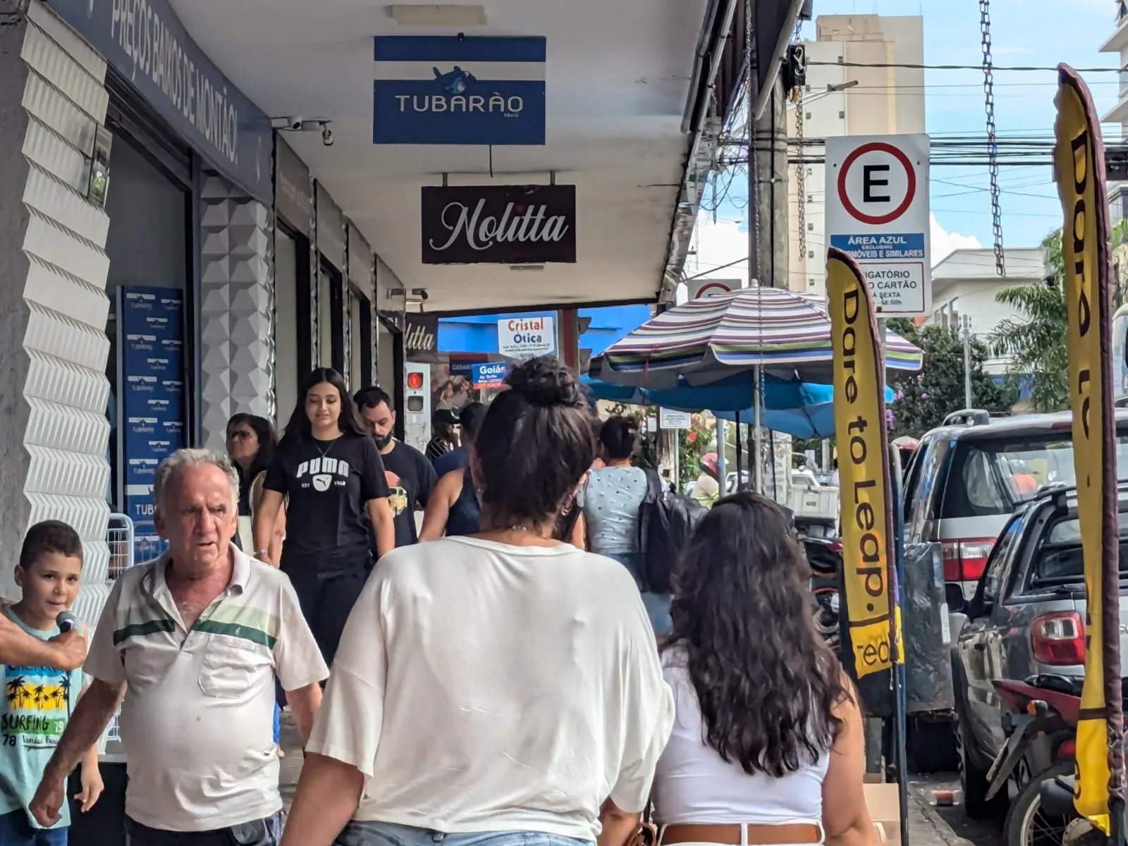 Feriado de 12 de outubro altera atendimento de bancos, INSS e Correios