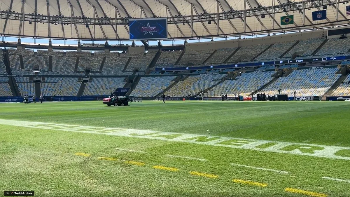 NFL prepara gramado do Maracanã para duelo entre Cowboys e Ravens