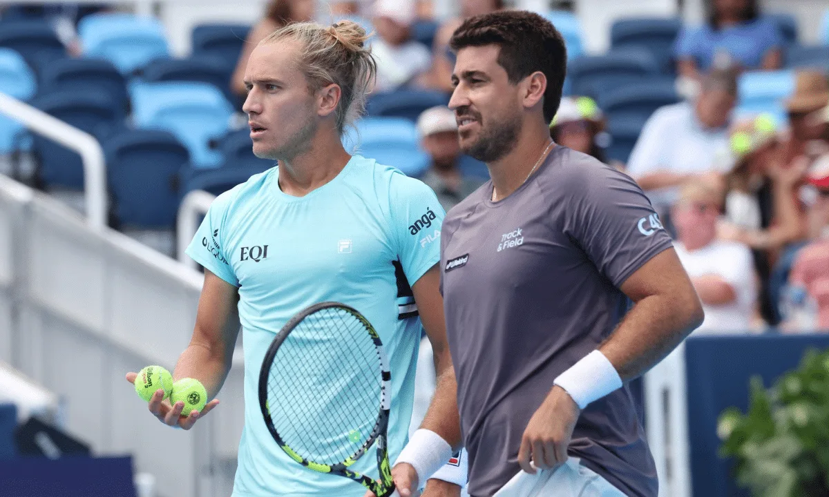 Brasileiros perdem decisão apertada e deixam o Masters 1000 de Xangai