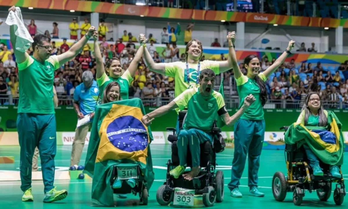 Brasil teve ouro na bocha e primeiros pódios de nomes marcantes no Rio-2016