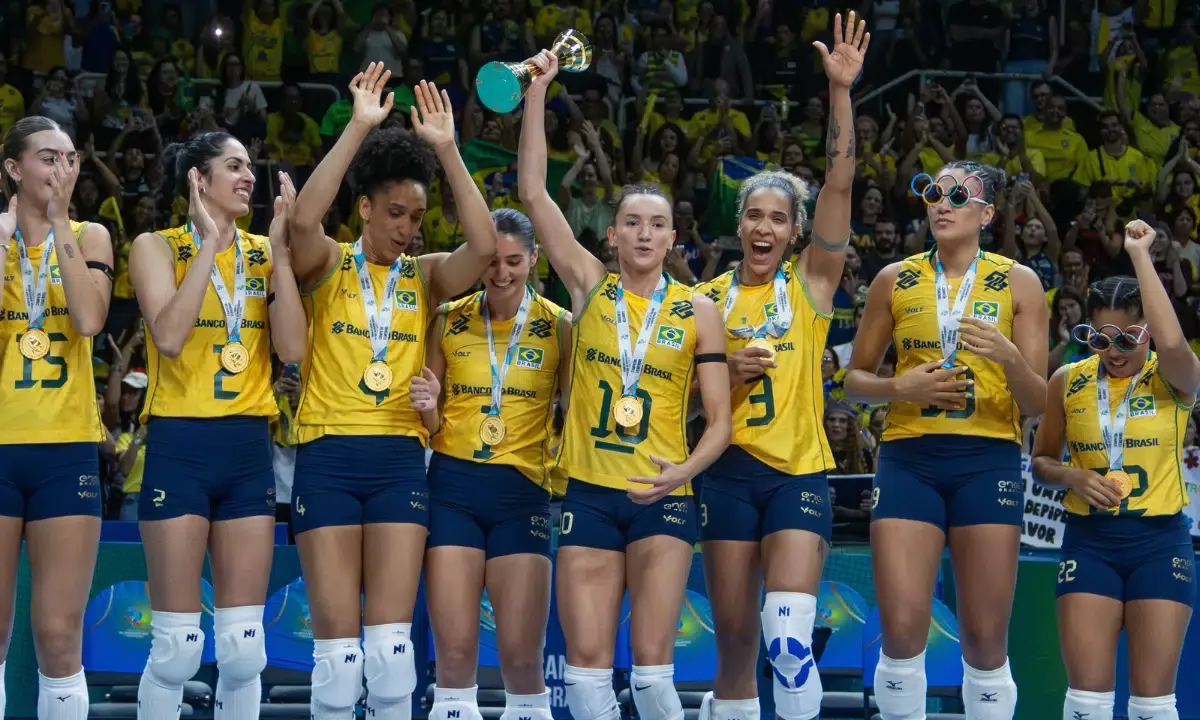 Gabi Guimarães leva MVP, e Brasil fecha Pré-Olímpico com campanha perfeita