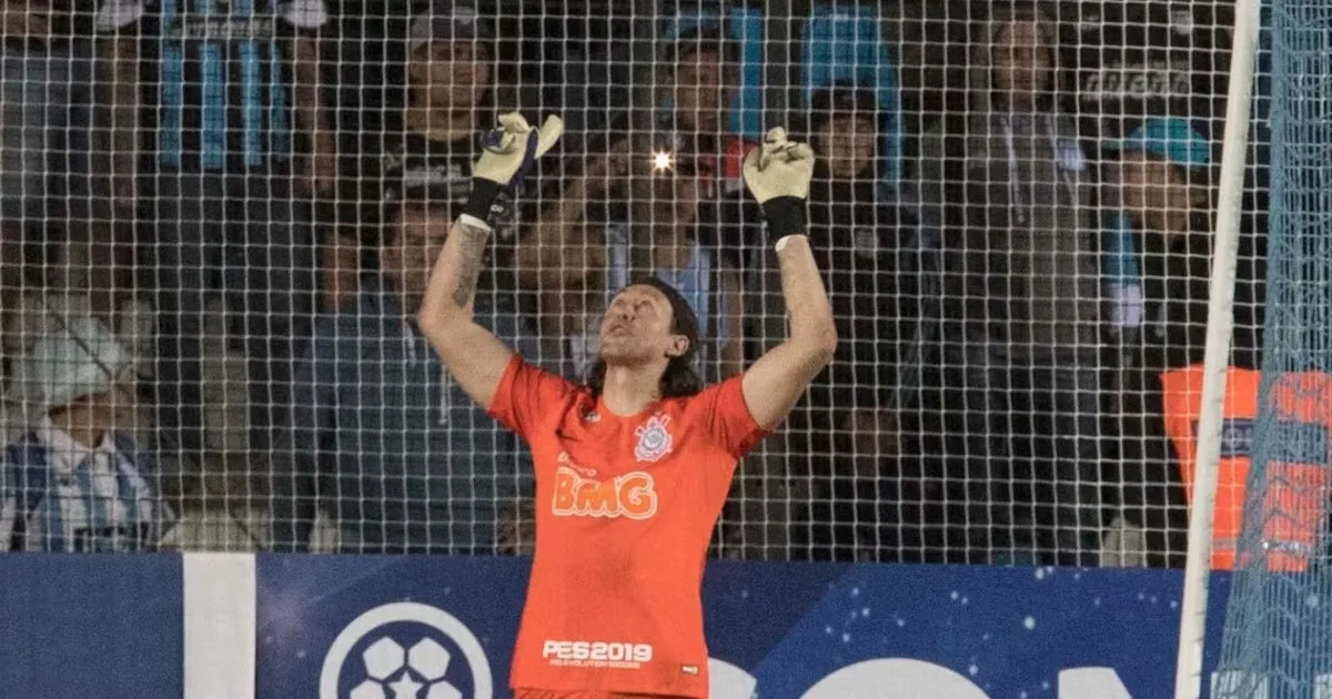 Cássio conta como enfrentou a bebida e a saída do Corinthians