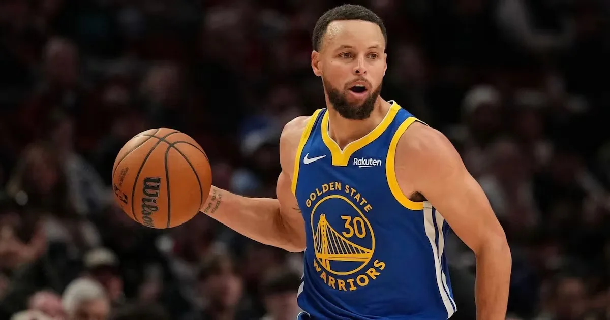 Curry reduz valor possível e estende vínculo com o Golden State