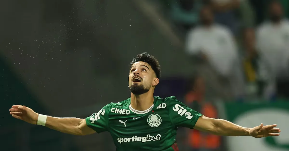Vitória sobre o Grêmio recoloca Palmeiras na ponta antes do Flamengo